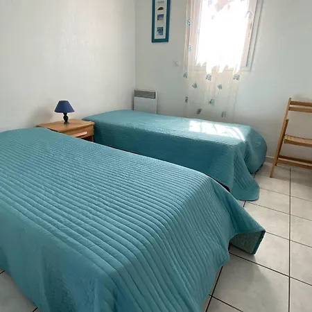 Daire 3 Pieces Sur Le Port, A 500m De La Plage, Pour 6 Personnes - Fr-1-750-90 *